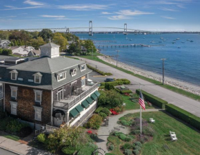 Гостиница Club Wyndham Bay Voyage Inn  Джеймстаун